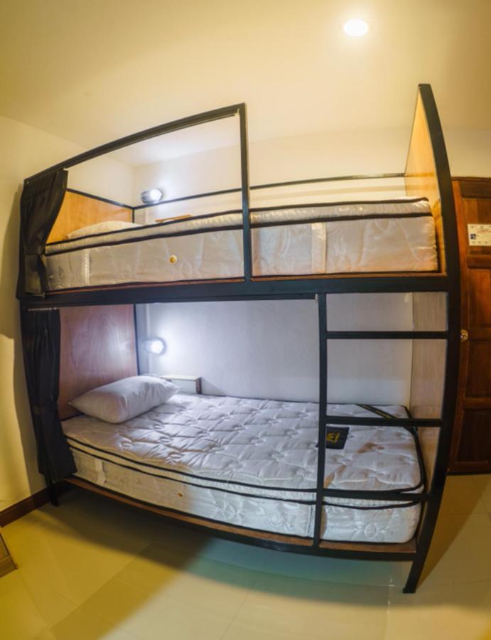 Nitro House Hostel Koh Tao Extérieur photo